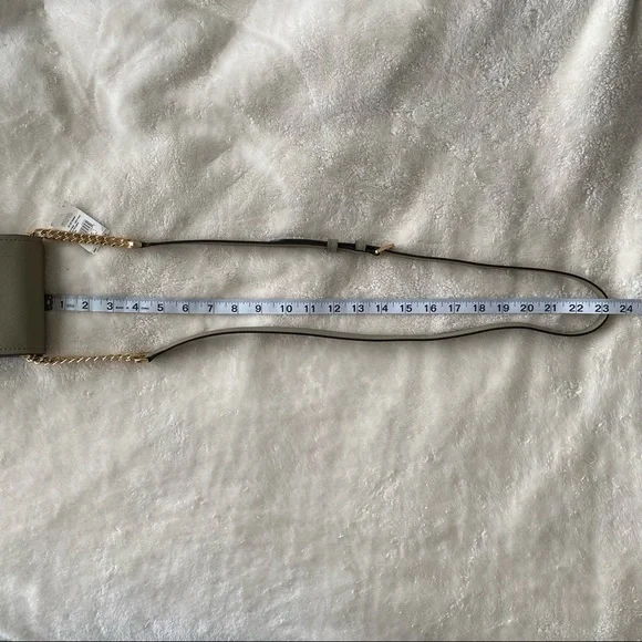 NWT Michael Kors, small olive green crossbody purse - Picture 9 of 9